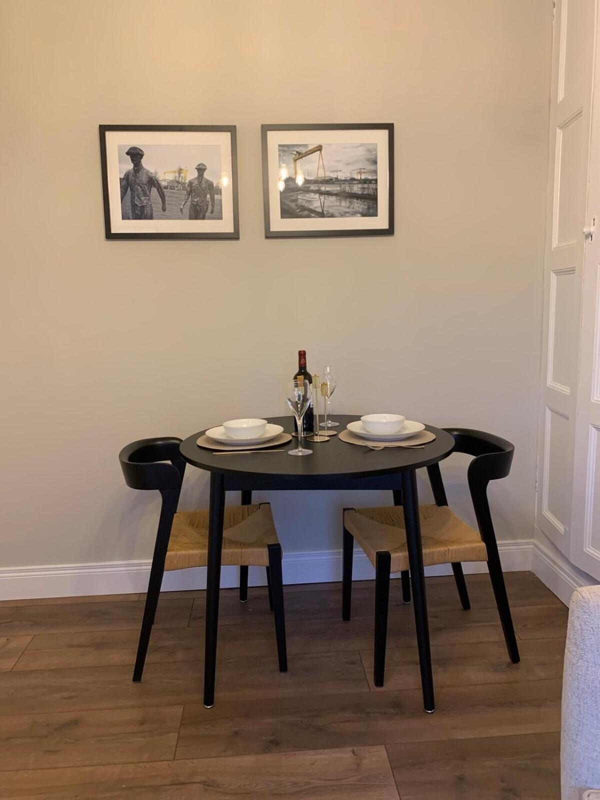 The Auction House Apartment Belfast Room photo